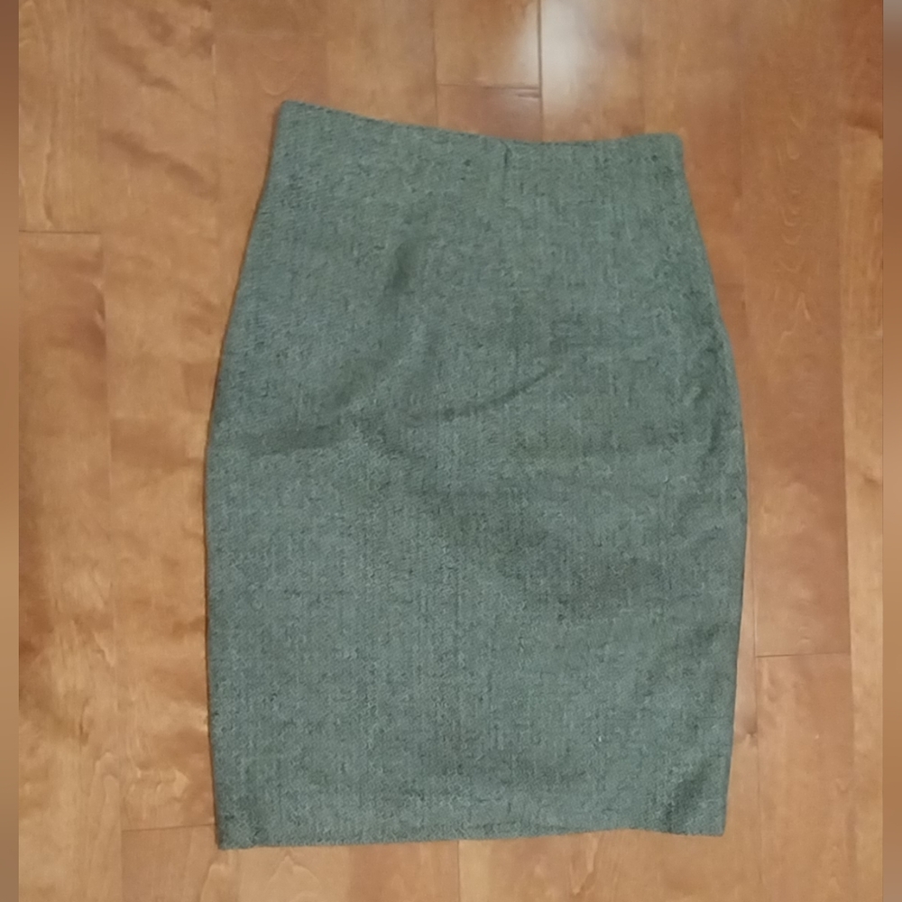 Elegant Wool Blended Women's Skirt